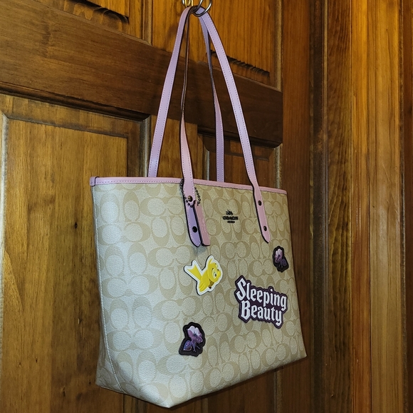 Coach X Disney Sleeping Beauty City Zip Tote Limited Edition F73359 - Picture 11 of 16